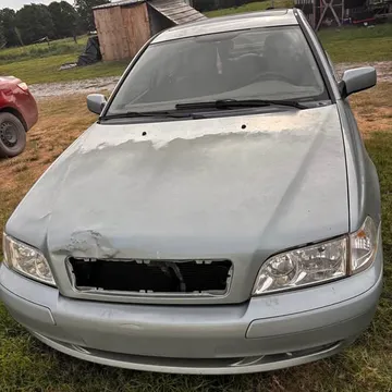 2003 Volvo S40
