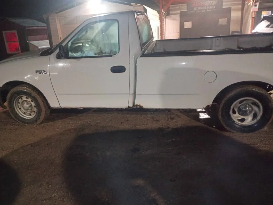 2003 Ford F-150 10th Gen - Image 3 of 4