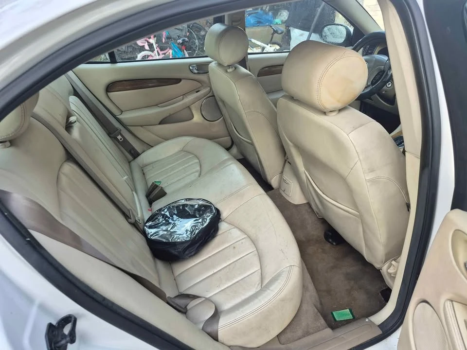 2003 Jaguar X-Type - Image 3 of 4