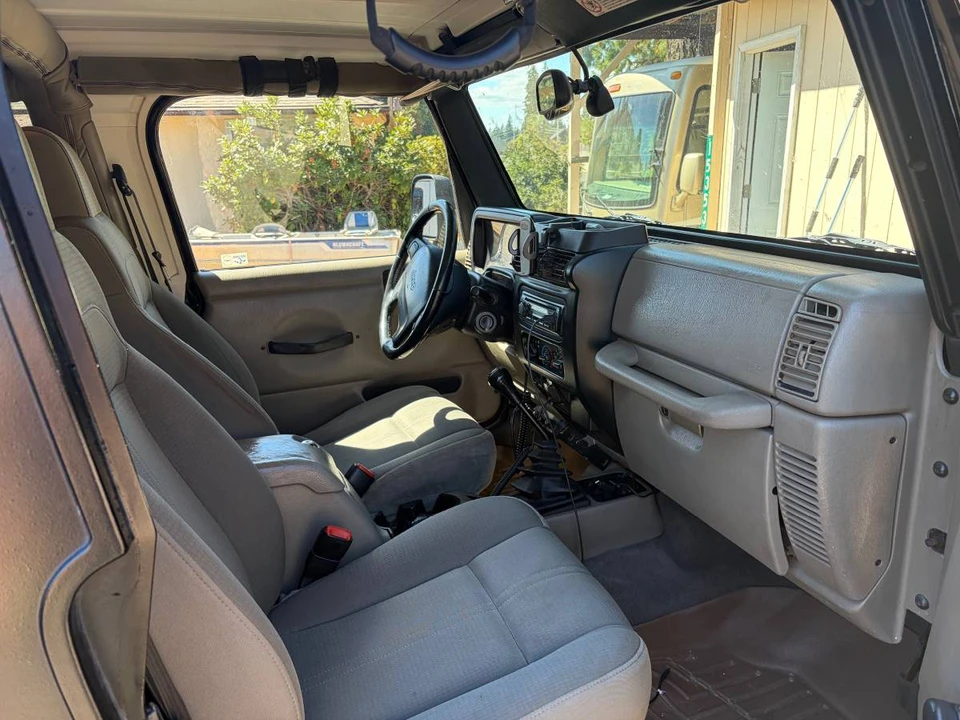 2003 Jeep TJ Wrangler - Image 5 of 9