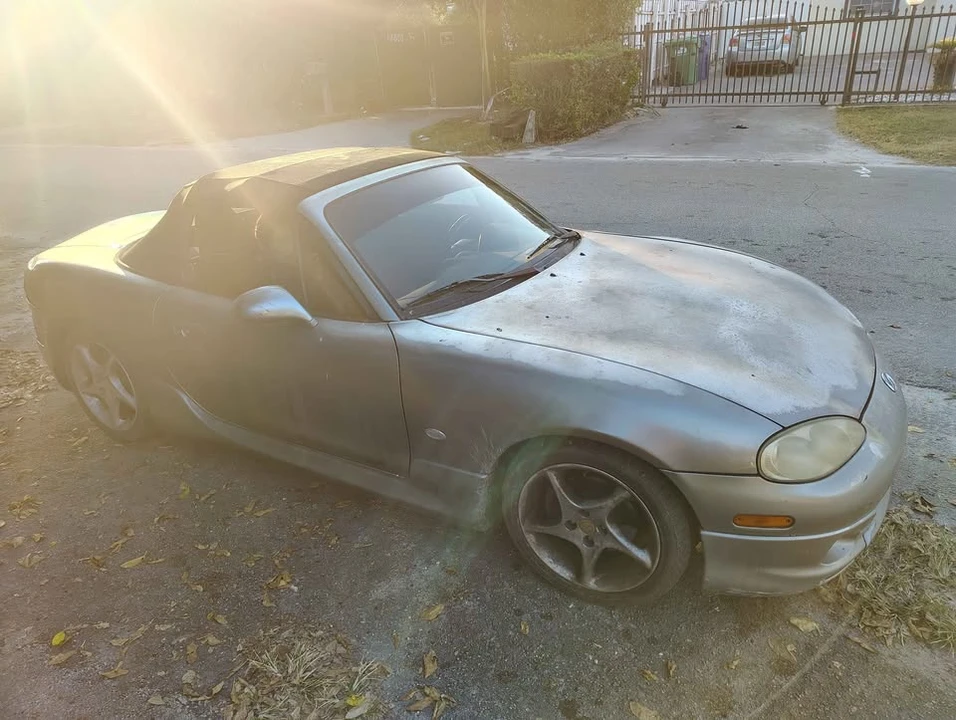 2003 Mazda NB MX-5 Miata - Image 3 of 5