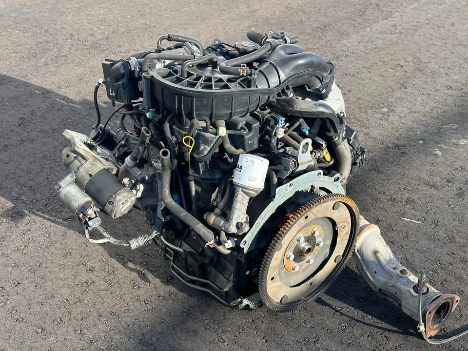 2004 Mazda RX-8 1st Gen - Image 9 of 10