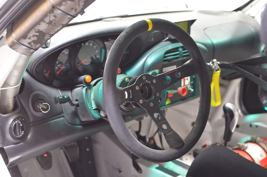 2004 Porsche 996 GT3 - Image 4 of 9