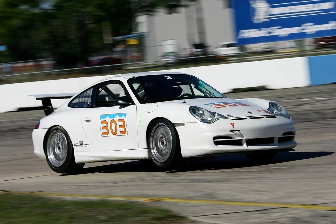 2004 Porsche 996 GT3 - Image 2 of 10