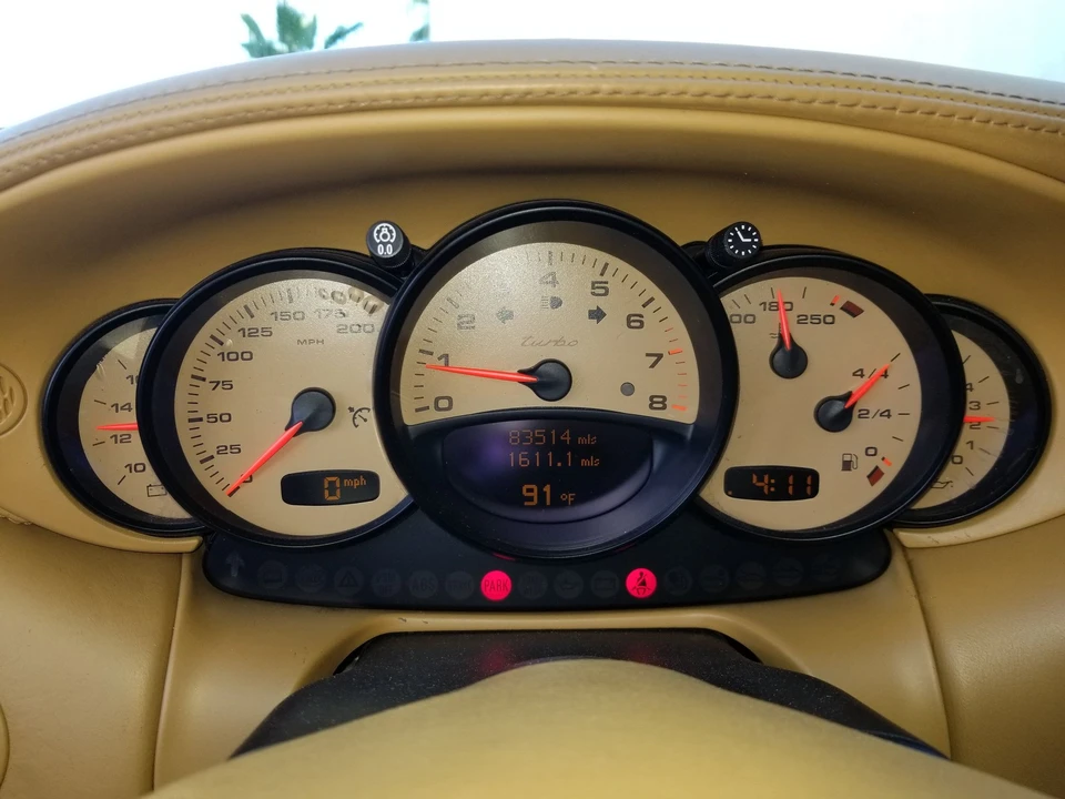 2004 Porsche 996 Turbo - Image 23 of 31