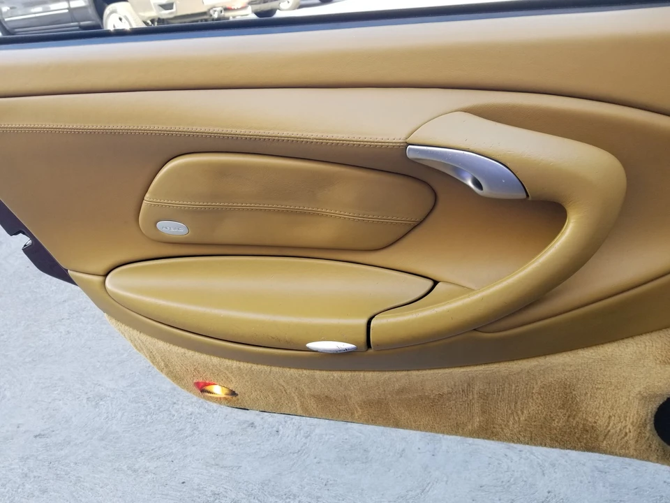 2004 Porsche 996 Turbo - Image 25 of 31