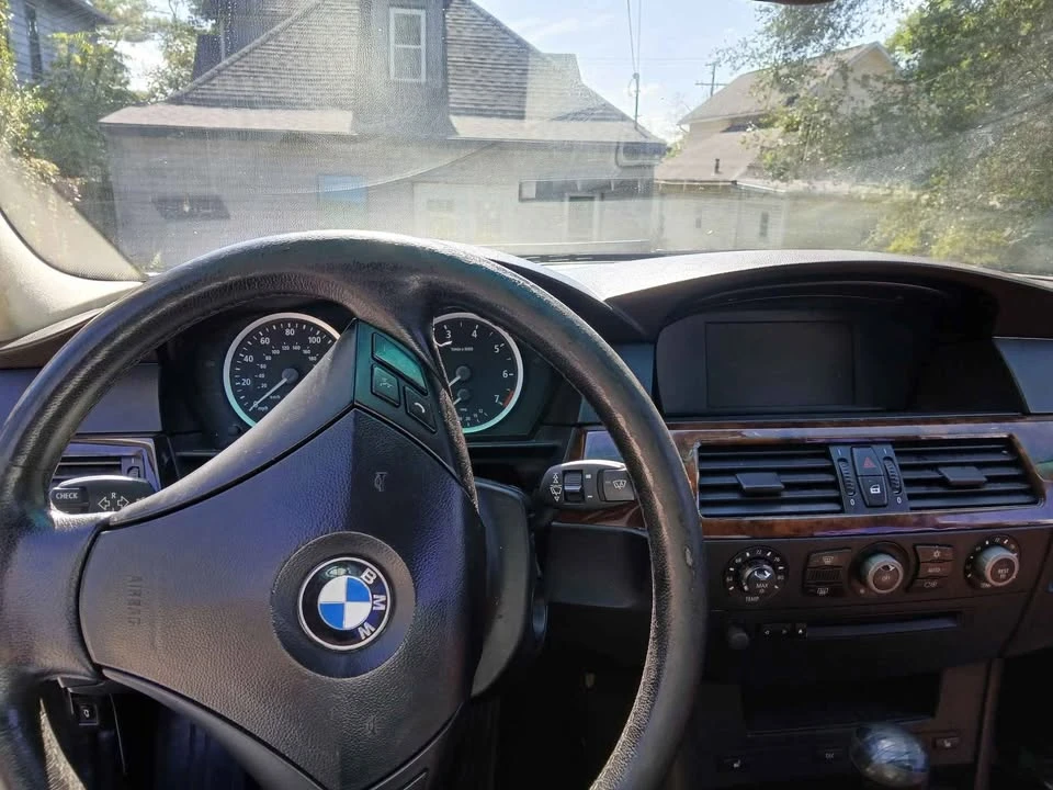 2004 BMW E60 5 Series Sedan - Image 3 of 8