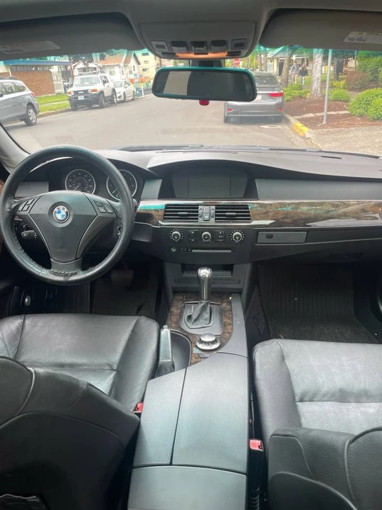 2004 BMW E60 545i & 550i Sedan - Image 7 of 11