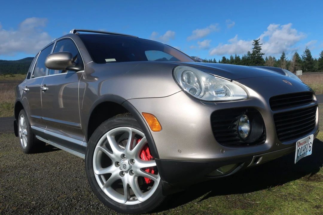 2004 Porsche 955/957 Cayenne Turbo - Image 2 of 10