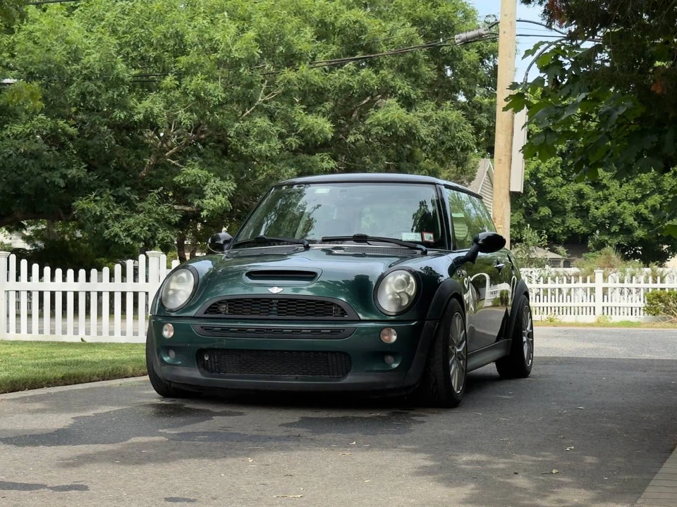 2004 Mini Mini Cooper S 1st Gen - Image 2 of 24