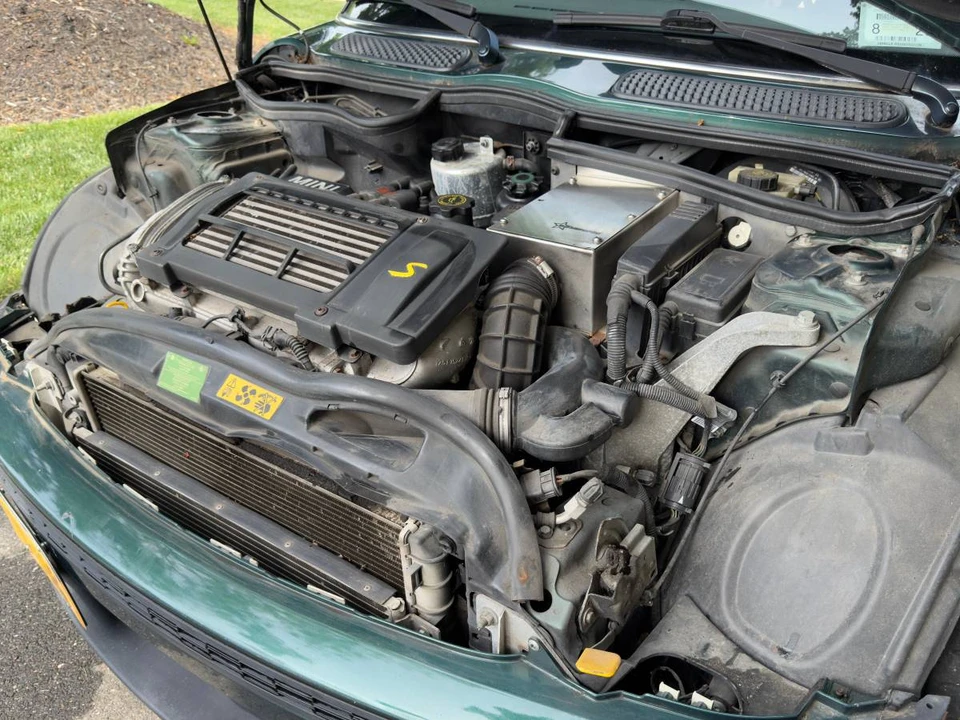 2004 Mini Mini Cooper S 1st Gen - Image 18 of 24