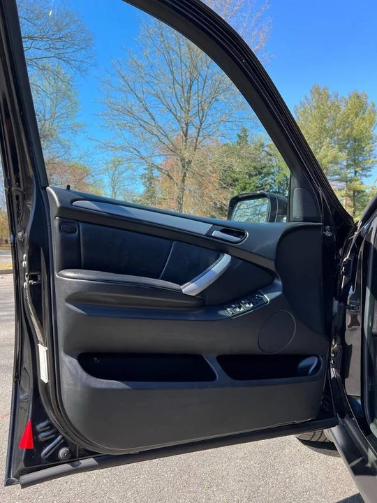 2004 BMW E53 X5 4.6is & 4.8is - Image 10 of 24