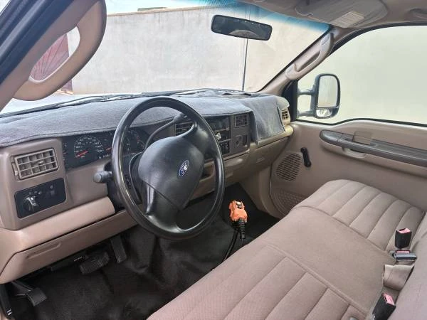 2004 Ford Super Duty 1st Gen - Image 10 of 15