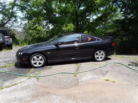 2004 Pontiac GTO