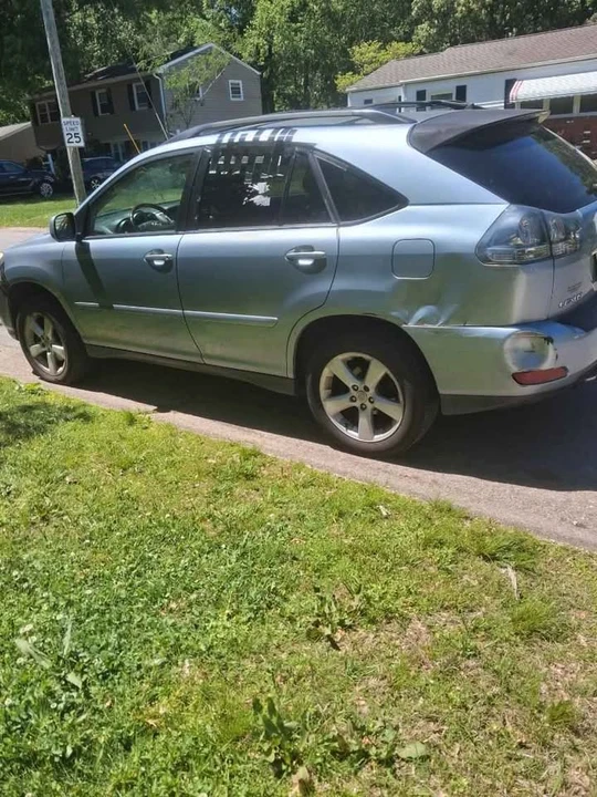 Lexus RX 2nd Gen - Image 4 of 4