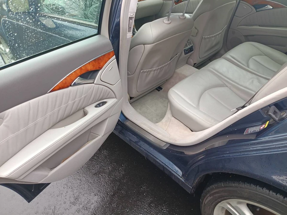 2004 Mercedes-Benz W211 E-Class - Image 9 of 13
