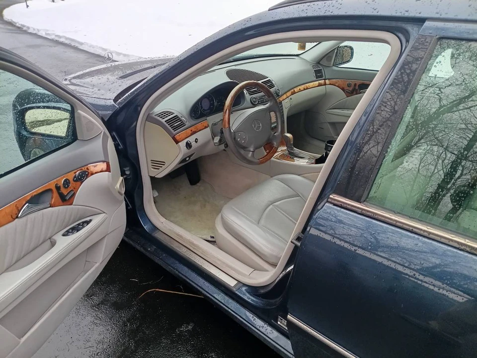 2004 Mercedes-Benz W211 E-Class - Image 7 of 13