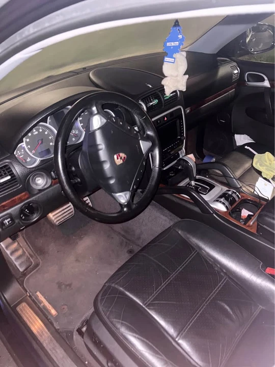 2004 Porsche 955/957 Cayenne S - Image 2 of 6