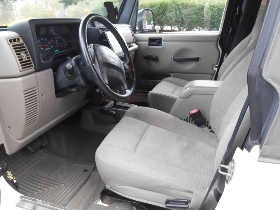 2004 Jeep TJ Wrangler - Image 7 of 9