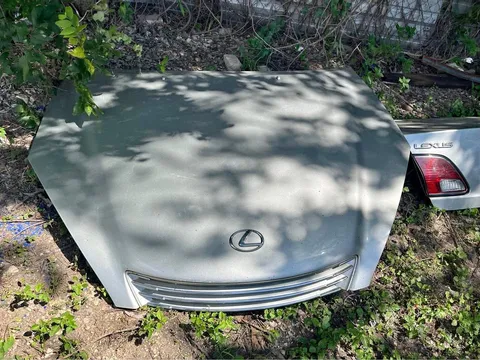 Parts & Memorabilia Hood