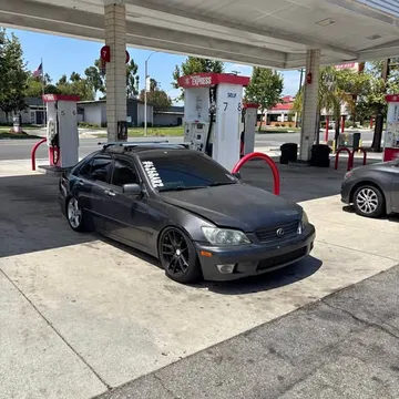 2004 Lexus IS300
