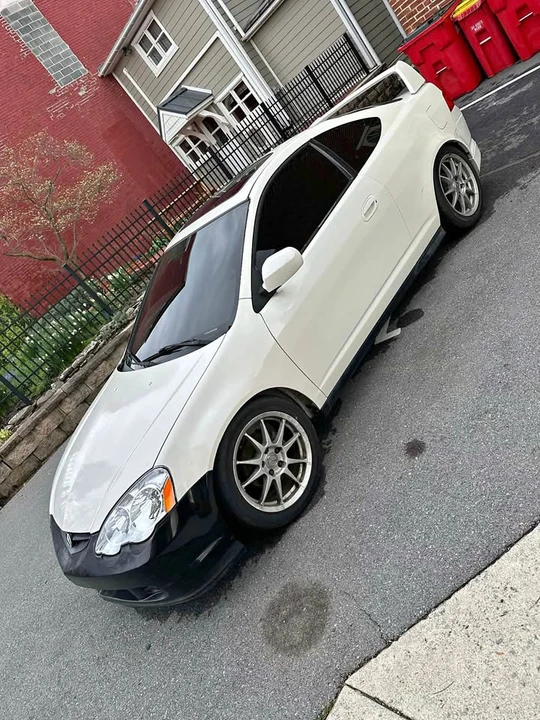 2004 Acura Integra 4th Gen - Image 1 of 10