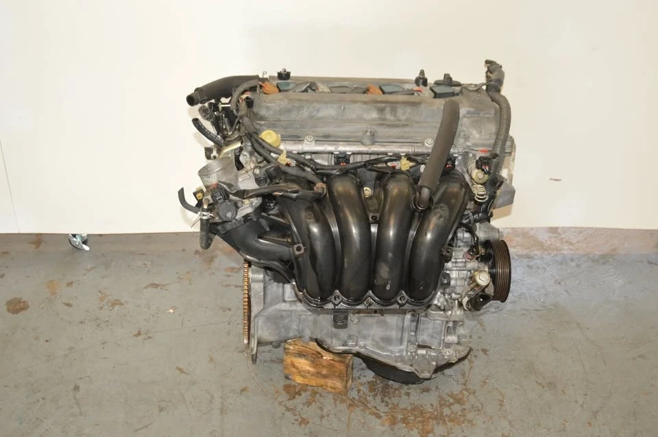 2004 Parts & Memorabilia Engines - Image 6 of 10