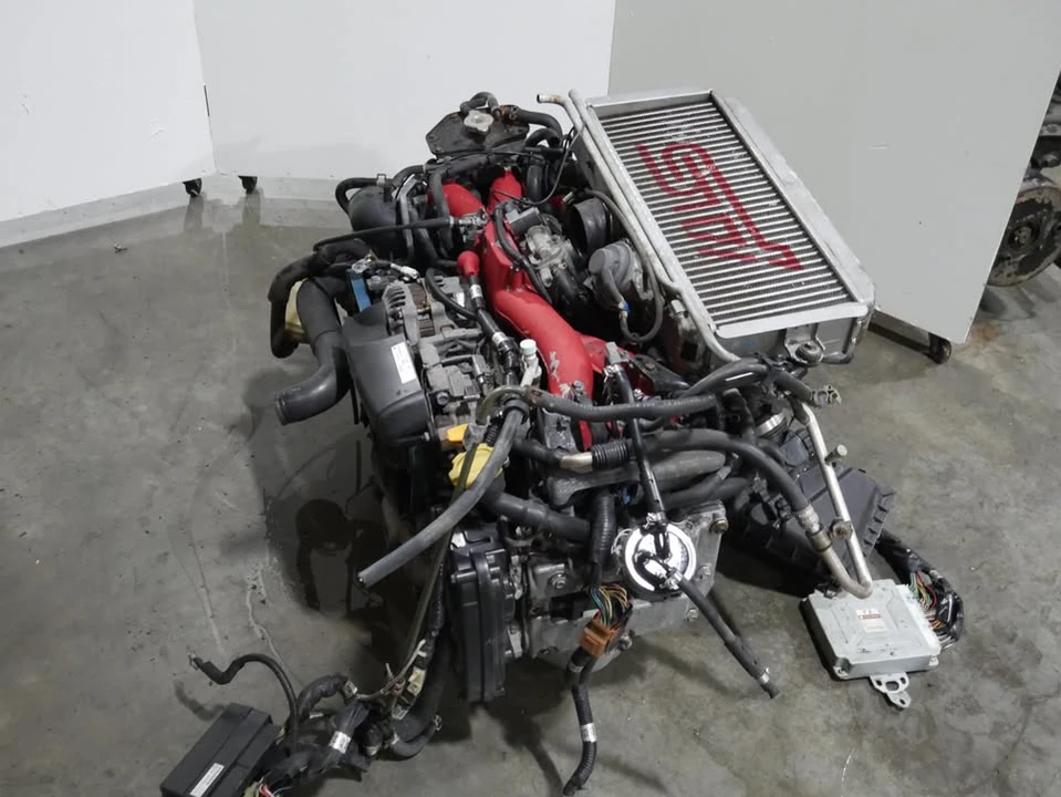 2005 Subaru - Image 9 of 10