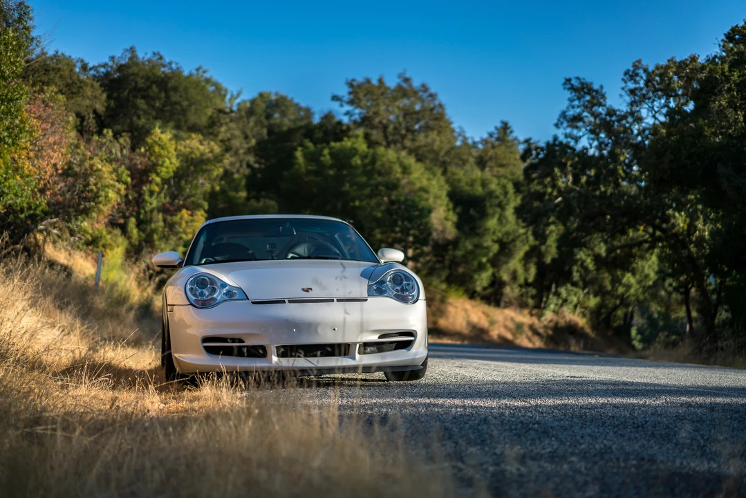 2005 Porsche 996 GT3 - Image 2 of 10