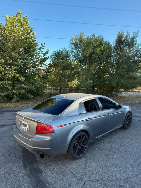 2005 Acura TL 3rd Gen - Image 2 of 7