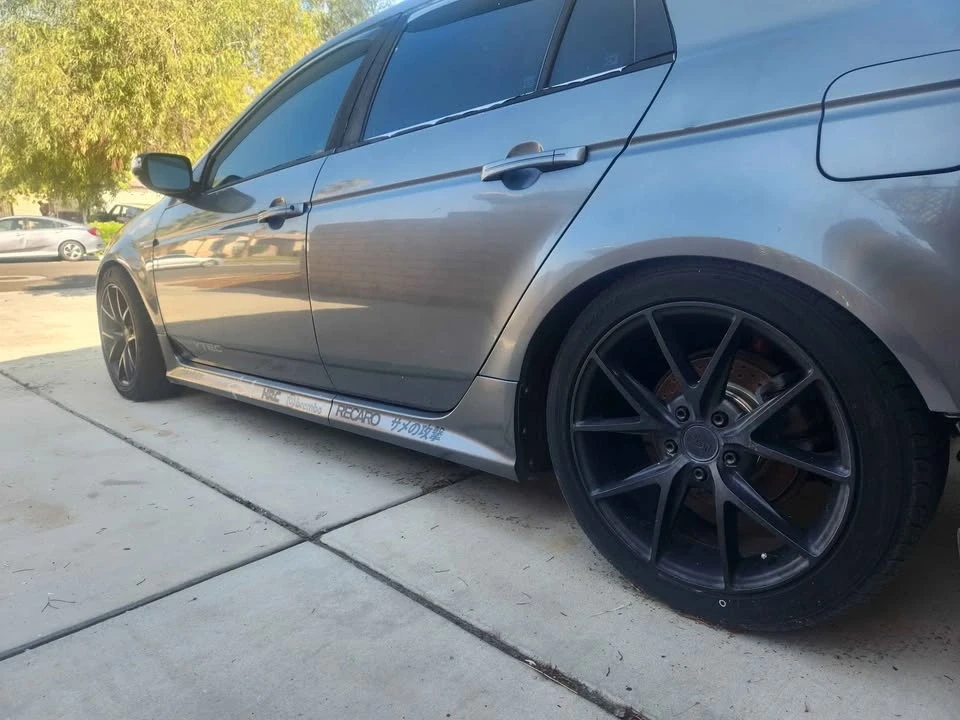 2005 Acura TL 3rd Gen - Image 2 of 2