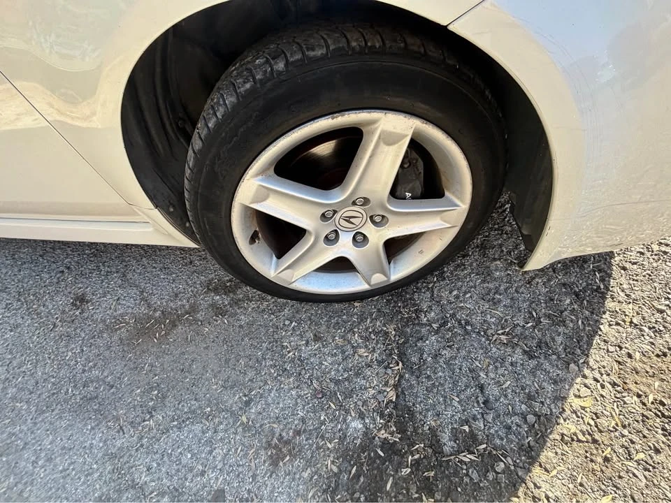 2005 Acura TL 3rd Gen - Image 4 of 10