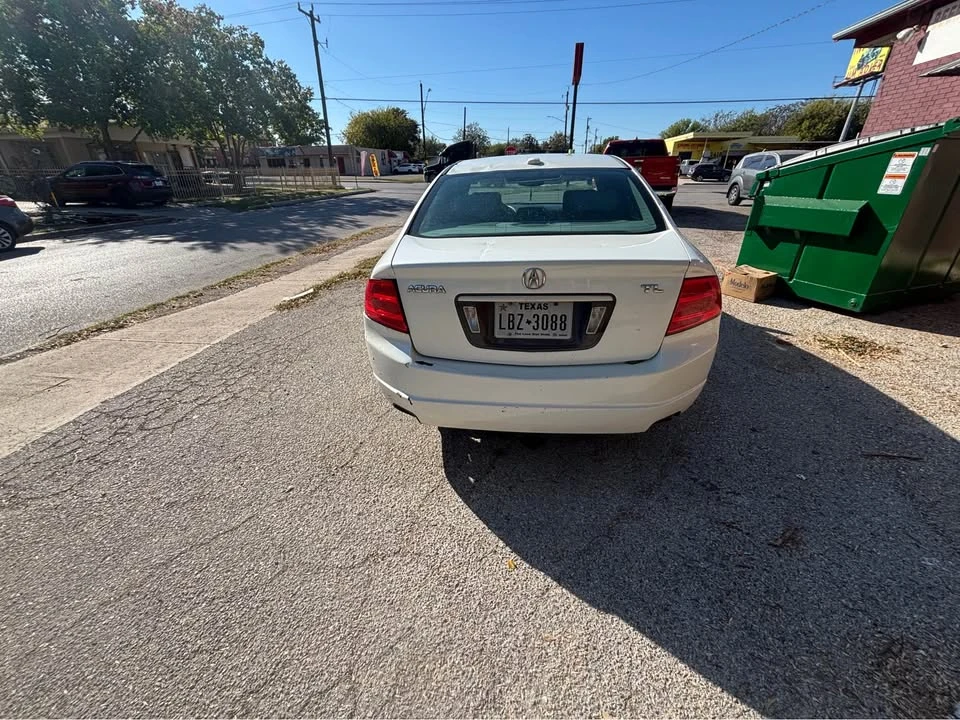2005 Acura TL 3rd Gen - Image 5 of 10