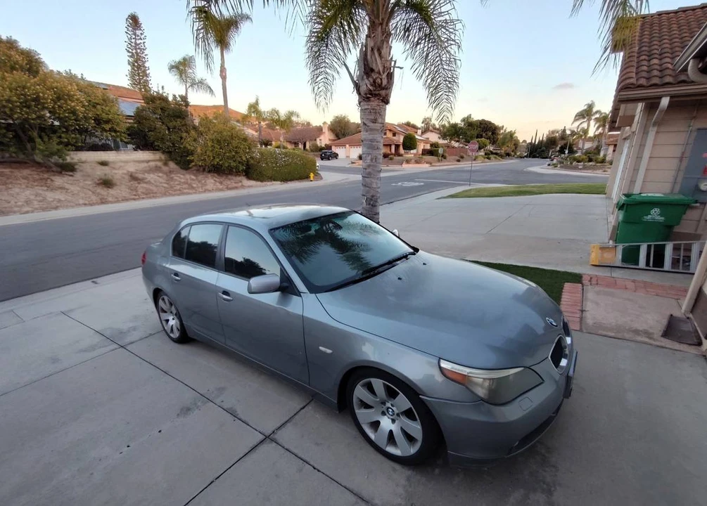 2005 BMW E60 5 Series Sedan - Image 2 of 5