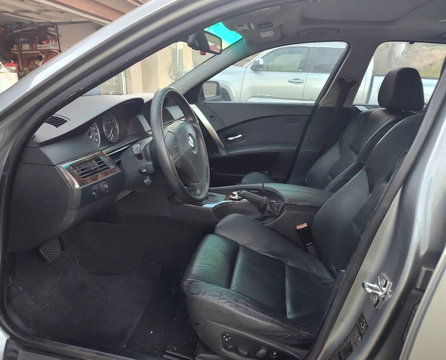 2005 BMW E60 5 Series Sedan - Image 5 of 5