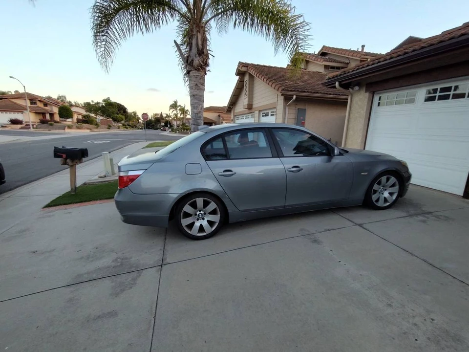 2005 BMW E60 5 Series Sedan - Image 3 of 5