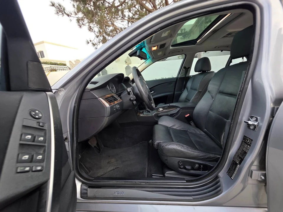 2005 BMW E60 5 Series Sedan - Image 7 of 9