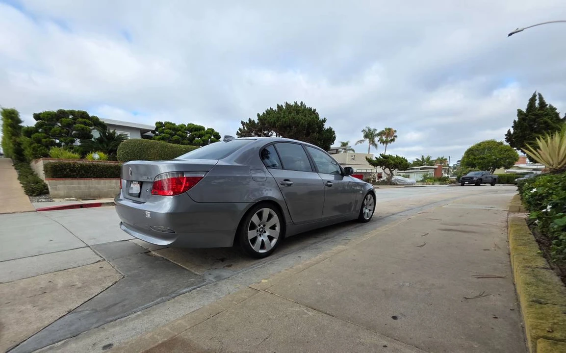 2005 BMW E60 5 Series Sedan - Image 5 of 9