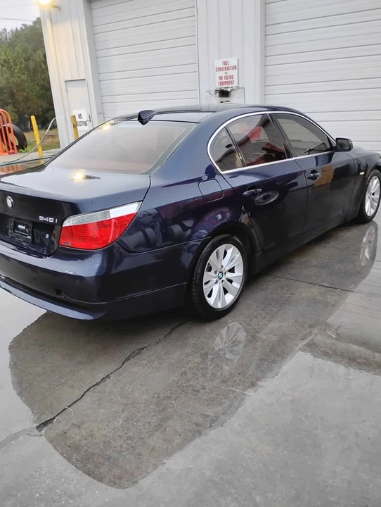 2005 BMW E60 545i & 550i Sedan - Image 3 of 4