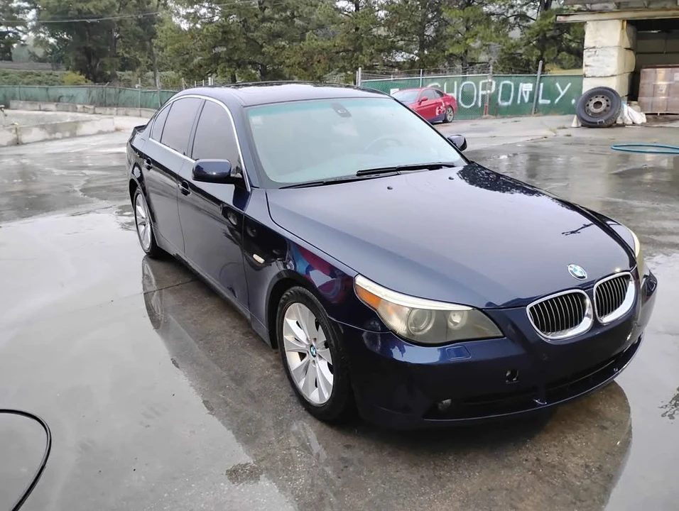 2005 BMW E60 545i & 550i Sedan - Image 2 of 4