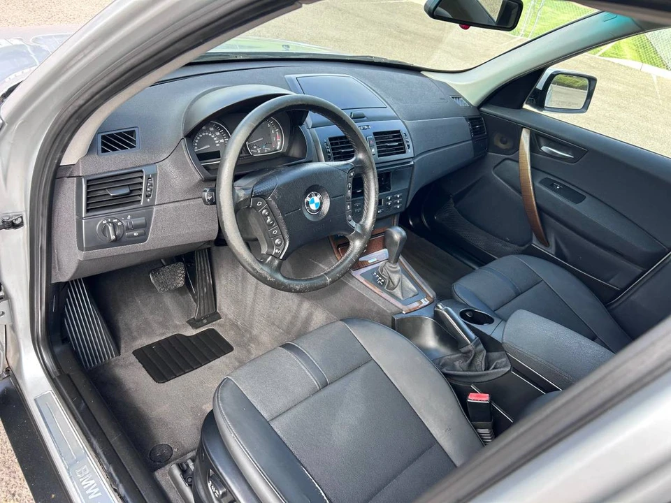 2005 BMW E83 X3 - Image 11 of 23