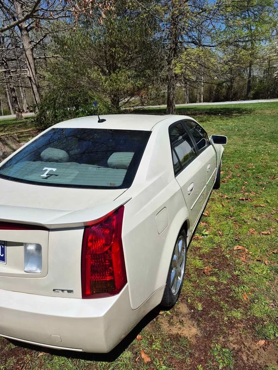 2005 Cadillac CTS 1st Gen - Image 2 of 10