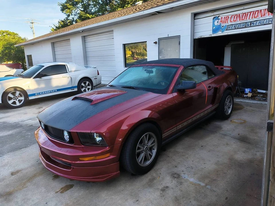 2005 Ford S197 Mustang - Image 6 of 9