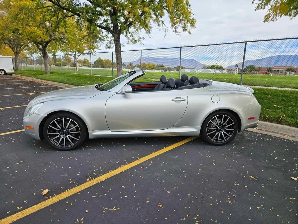 2005 Lexus SC430 - Image 10 of 10