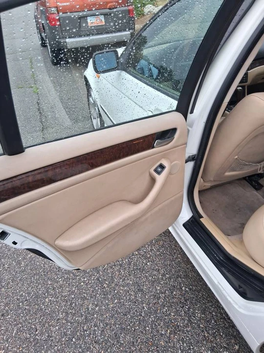 2005 BMW E46 3 Series - Image 9 of 14