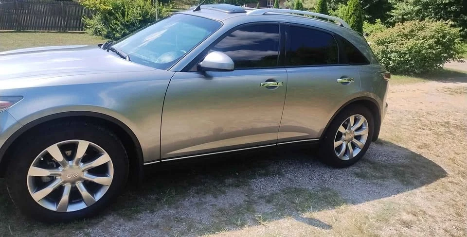 Infiniti FX 1st Gen - Image 3 of 7