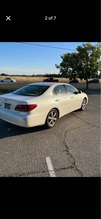 2005 Lexus ES 4th Gen - Image 2 of 4