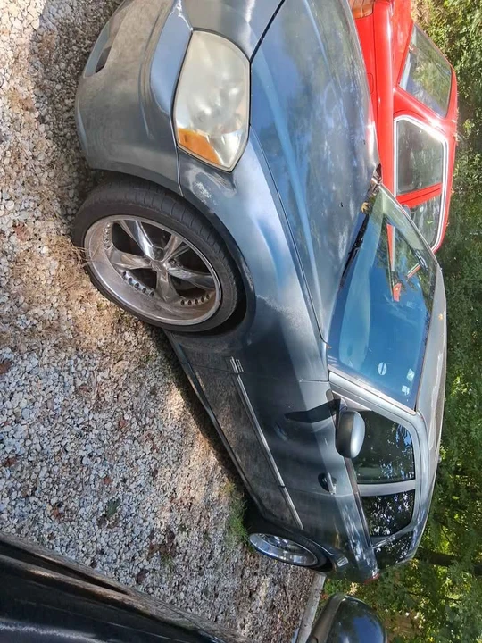 2005 Dodge Magnum 2nd Gen Wagon - Image 3 of 6
