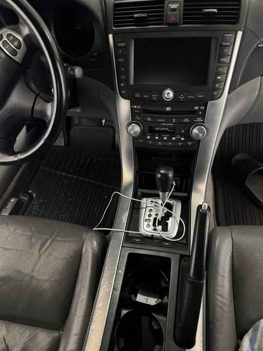2006 Acura TL 3rd Gen - Image 5 of 10