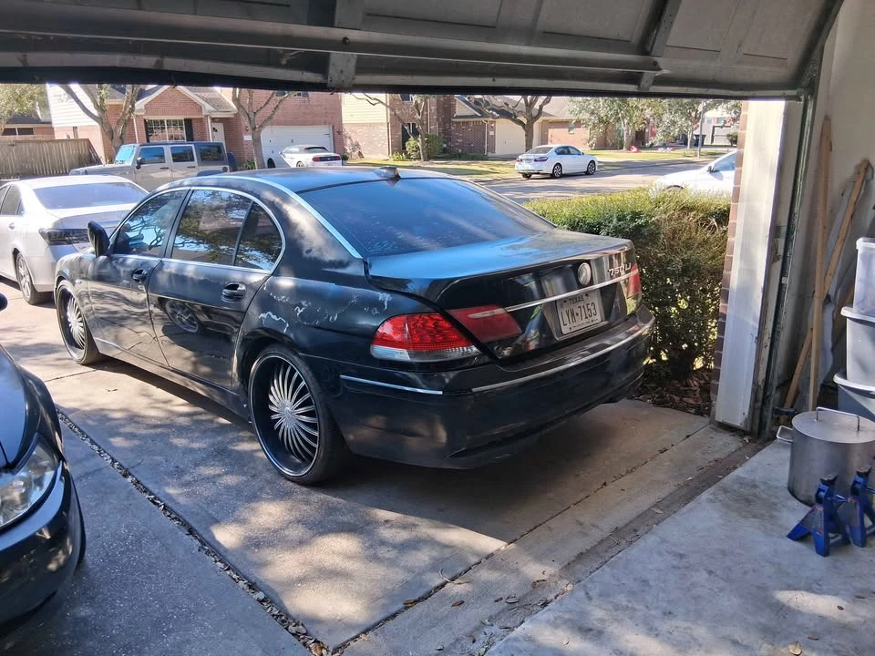 2006 BMW E65/E66 750i & 760i Sedan - Image 2 of 5